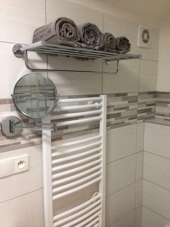 Apartman Mh Breclav Ngoại thất bức ảnh